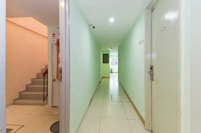 Super Oyo 530 Dd Hotel Shah Alam Malaysia